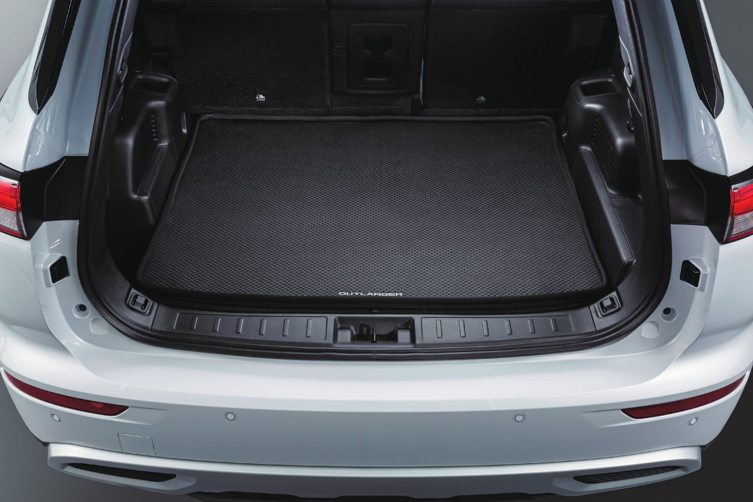Cargo Liner - 5 Seater