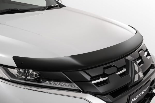 Pajero Sport Bonnet protector Pajero Sport Bonnet protector